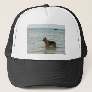 Casquette Berger allemand à la plage