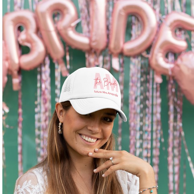 Casquette Bride personnalisée | Pink Monogram Future Mme. (Créateur téléchargé)
