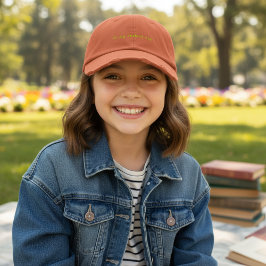 Casquette Brodée À mon ère livresque en orange brûlé
