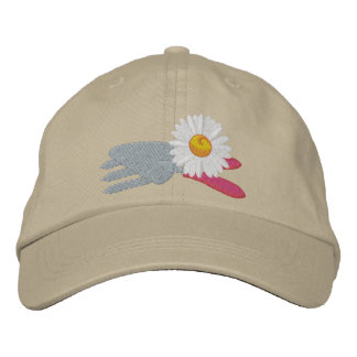 Casquette Brodée Daisy avec outils de jardin