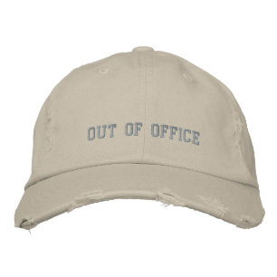 Casquette brodée de baseball drôle hors du bureau