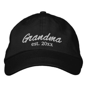 Casquette Brodée Grandma Date établie blanc noir script personnali