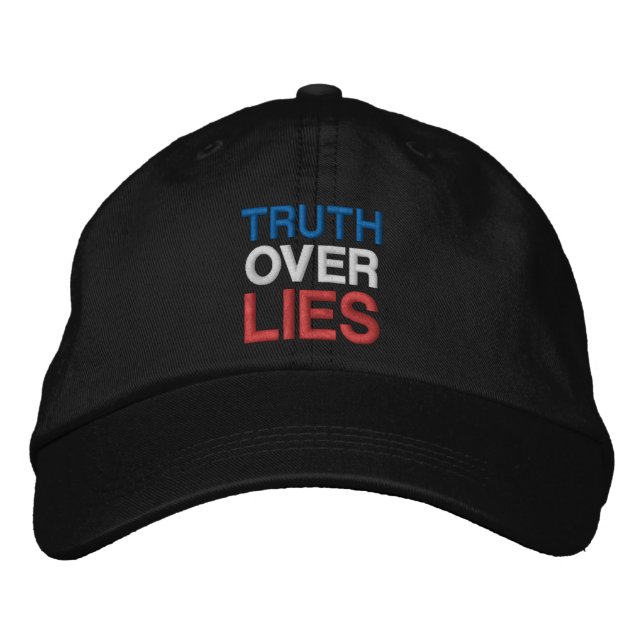 Casquette Brodée La vérité sur les mensonges rouge blanc bleu noir  (Devant)