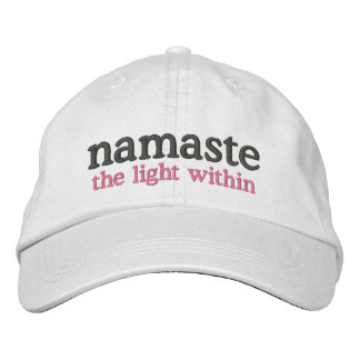 Casquette Brodée Namaste la lumière à l'intérieur