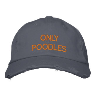 CASQUETTE BRODÉE SEULS LES POODLES
