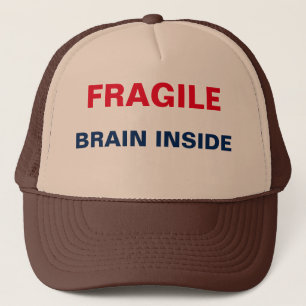 Casquette Cerveau Fragile À L'Intérieur Du Chapeau Du Camion