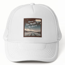 Chapeau au milieu de nulle part