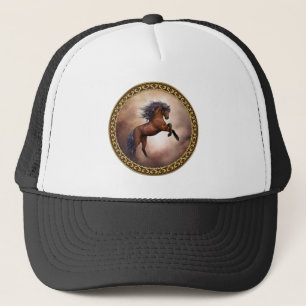 Casquette Cheval brun friésien s'élevant avec des nuages bru