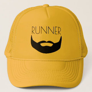 CASQUETTE COUREUR AVEC LA BARBE