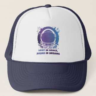 Casquette de camionneur à silhouette d'astronaute