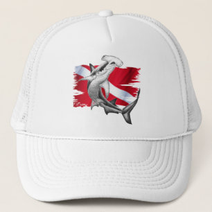 Casquette Drapeau de piqué avec le requin-plongeur de