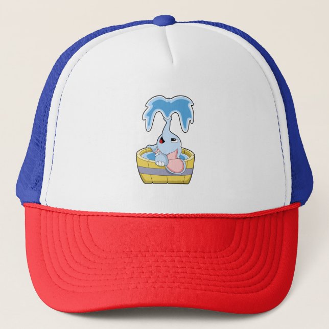 Casquette Eléphant avec baignoire remplie d'eau (Devant)
