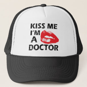 Casquette Embrassez-moi que je suis un docteur
