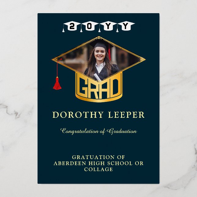 Casquette et Faire-part d'obtention de diplômes d' (Recto)