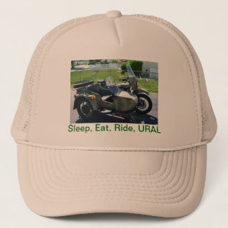 CASQUETTE GRANDS MOMENTS SUPÉRIEURS