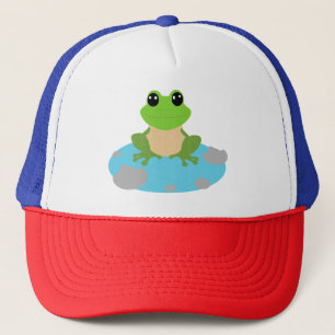 Casquette grenouille dans l'étang
