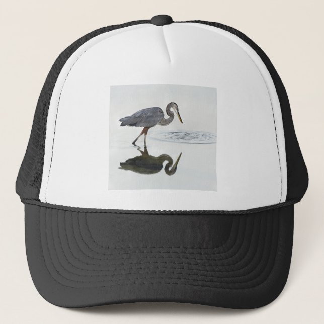 Casquette Héron de grand bleu regardant des ondulations dans (Devant)
