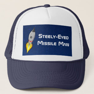 Casquette Homme aux missiles à oeil serré