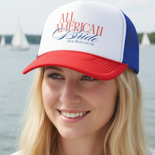 Casquette Mariée Américaine de Luxe en Lettres Script Enterr (Celebrate the bride with stars, stripes, and sunshine with this Luxury Script All American Bride!)