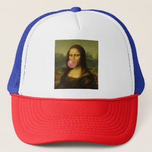 Casquette Mona Lisa soufflant de bulle rose