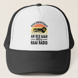 Casquette Ne Sous-Estimez Jamais Un Vieux Homme Avec Une Rad