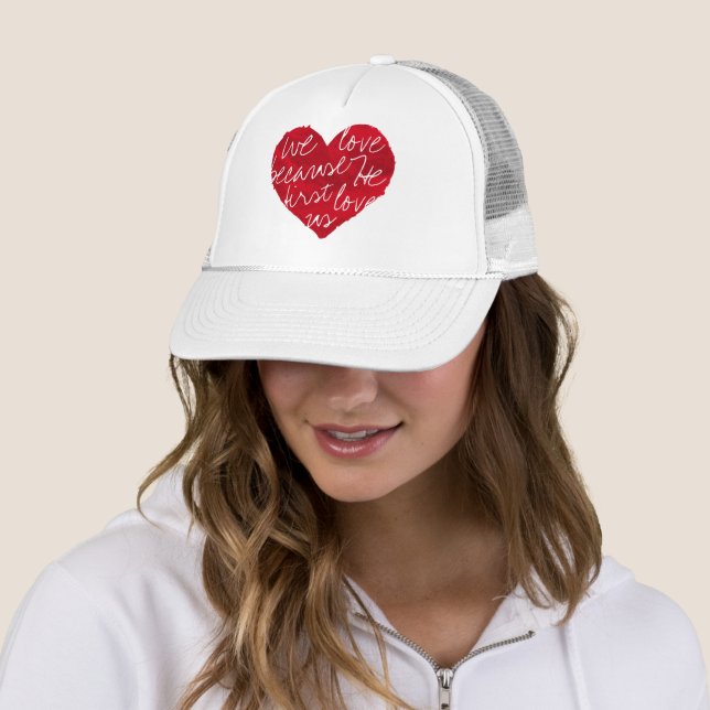 Casquette Nous Aimons Parce Qu'Il A D'Abord Blanc (En situation)