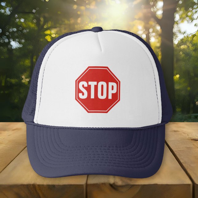 Casquette Panneau STOP (Créateur téléchargé)