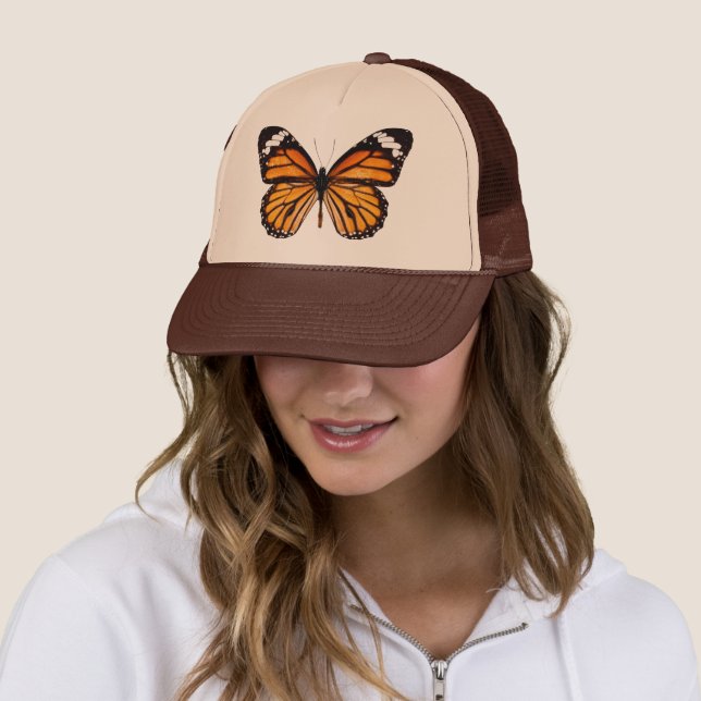 Casquette Papillon orange esthétique (En situation)