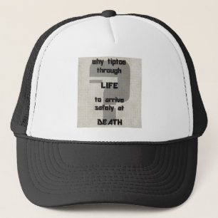 Casquette parole de chanson pourquoi marcher sur la pointe d