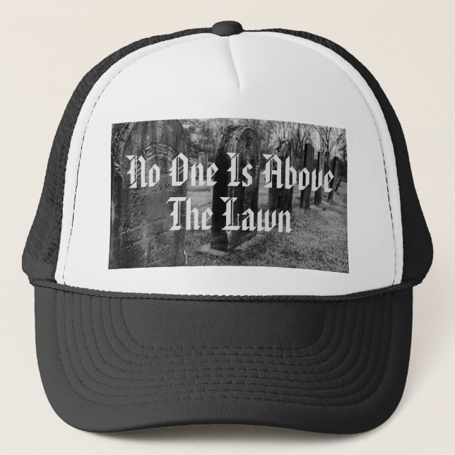 Casquette Personne N'Est Au-Dessus De La Pelouse (Devant)