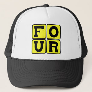Casquette QUATRE Le design carré du nombre Drôle Age Ans
