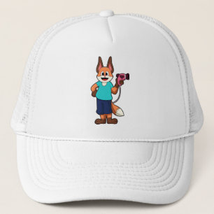 Casquette Renard comme coiffeur avec sèche-cheveux