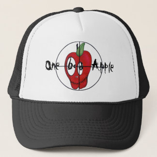 Casquette rouge de camionneur de cible de crâne de