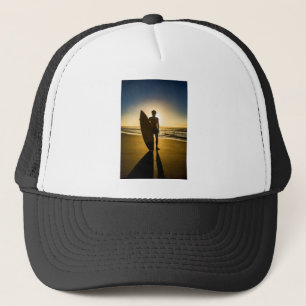 Casquette Silhouette surfeuse au lever du soleil