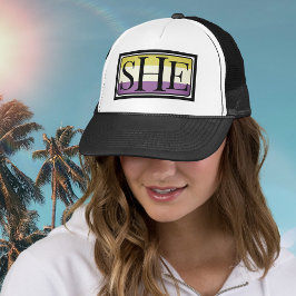 Casquette Son pronom non binaire féminin chapeau de camion