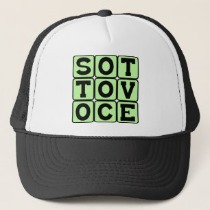 Casquette Sotto Voce, En Une Voix Douce Phrase Italienne