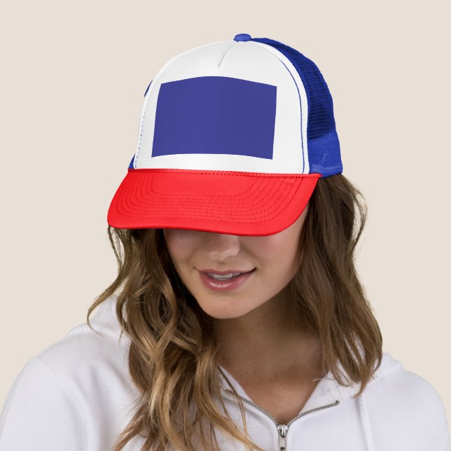 Casquette Transformez votre espace avec un bleu élégant (En situation)