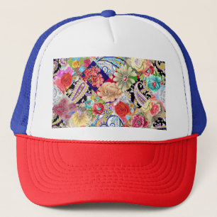 Casquette Tropical motif floral, couleurs vives.