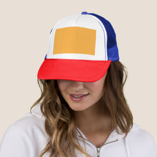 Casquette un arrière - plan jaune avec une bordure noire
