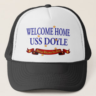 Casquette USS à la maison bienvenu Doyle