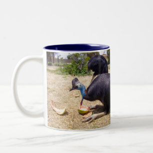 Cassowary Bird Eating Melons, Zweifarbige Tasse