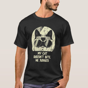 Cat beißt nicht, dass er Cat Kitten Spaß schätzt T-Shirt