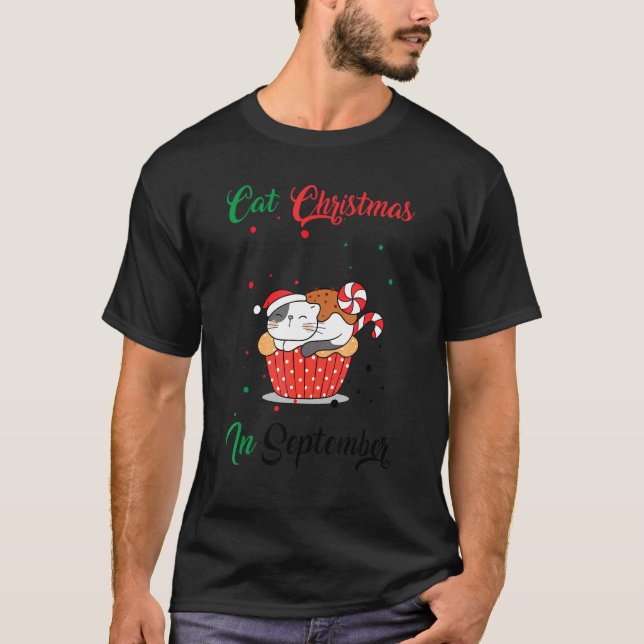 Cat Christmas In September Xmas Kitten T-Shirt (Vorderseite)