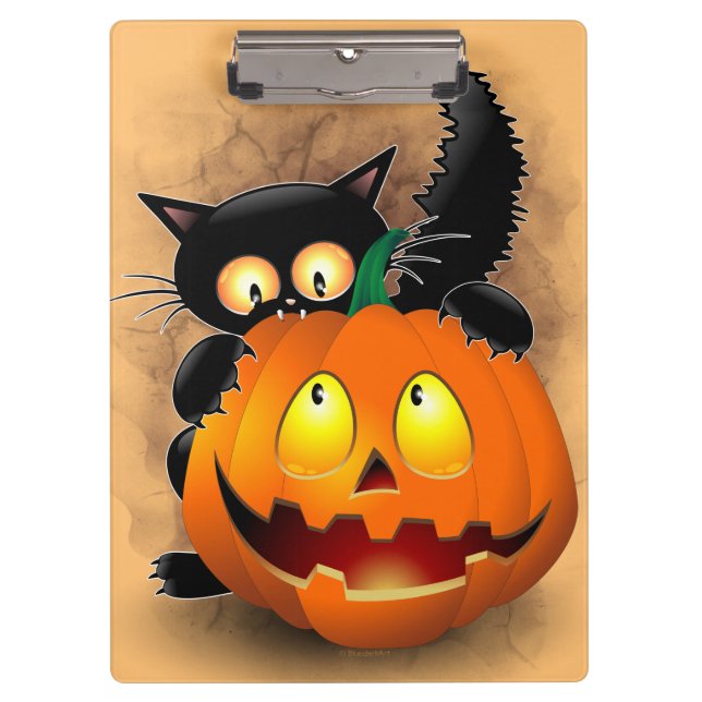Cat Fun Halloween Charakter beißt einen Kürbis Klemmbrett (Vorderseite)