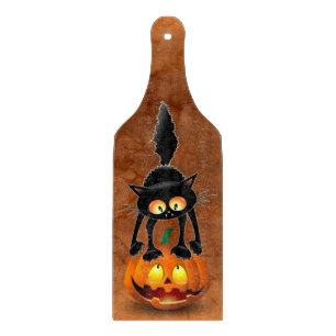 Cat Halloween erschreckter Cartoon auf Kürbiskröte Schneidebrett