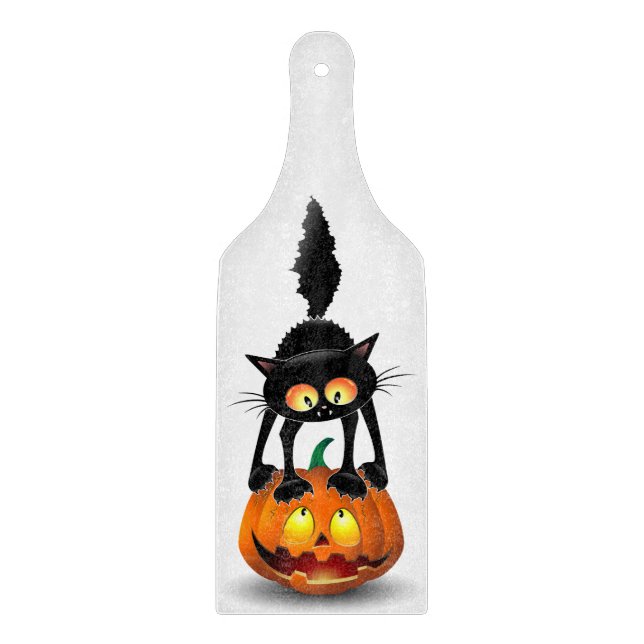 Cat Halloween erschreckter Cartoon auf Kürbiskröte Schneidebrett (Vorderseite)