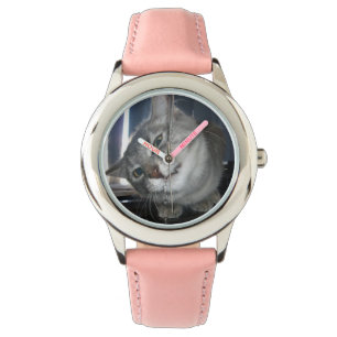 Cat hasst das Wasser auf, Armbanduhr