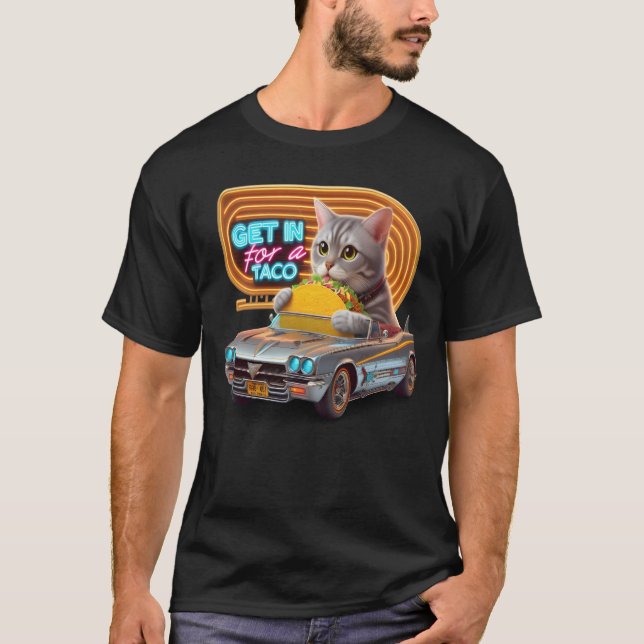 Cat In Car Majestät Treten Sie ein für ein Taco T-Shirt (Vorderseite)