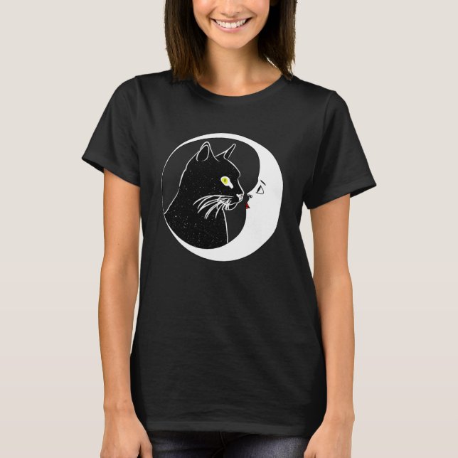 Cat Kissing Crescent Moon Gesicht Esoteric Wicca s T-Shirt (Vorderseite)