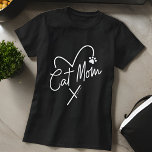 Cat Mama Moderne spielerische Herz-und Fun Typogra T-Shirt<br><div class="desc">Dieses einfache und klassische Design besteht aus spielerischer und lustiger Skripttypografie</div>